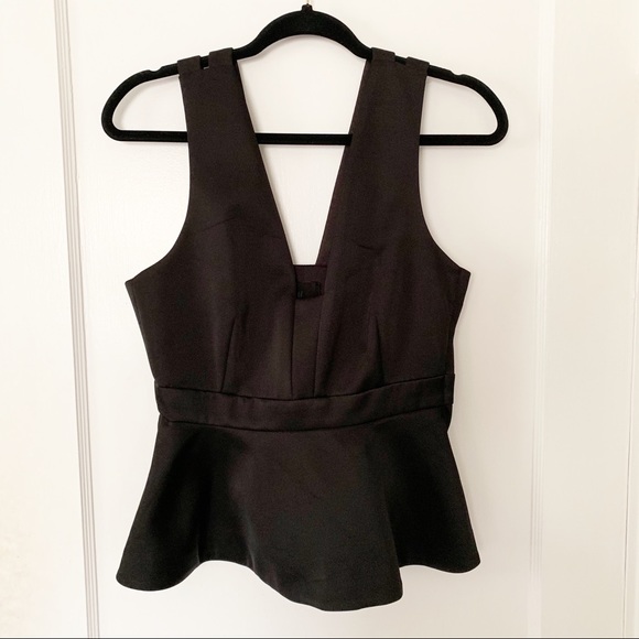 H&M Tops - NWOT H&M Black Scuba Peplum Top